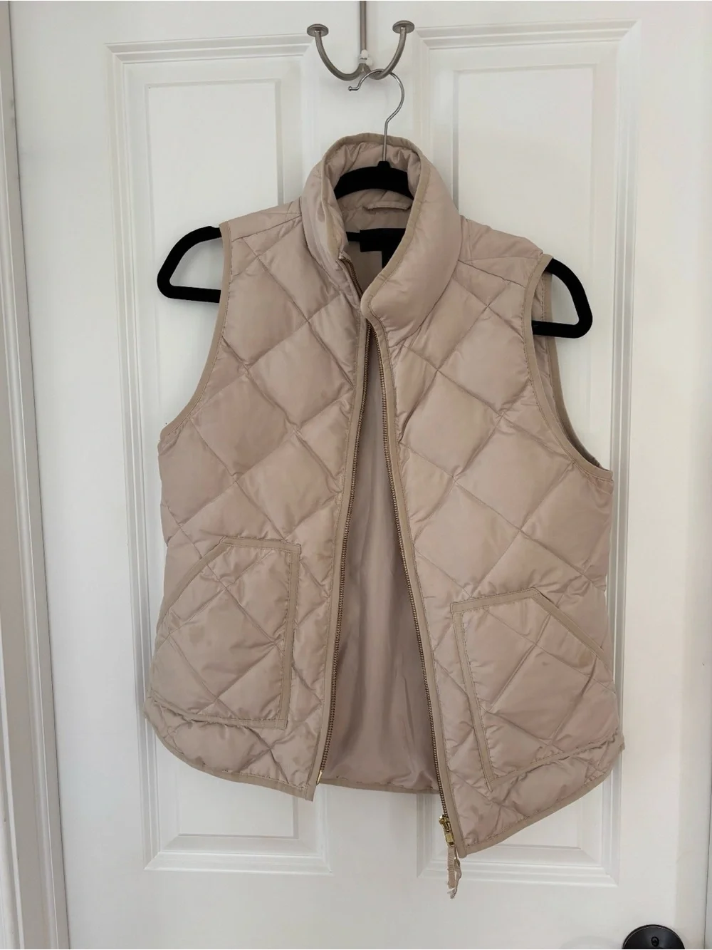 J. Crew Neutral Quilted Sleeveless Vest